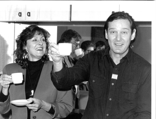 Mark Moffatt with country vocalist Anne Kirkpatrick,  the daughter of Slim Dusty and songwriter Joy McKean, in 1990.